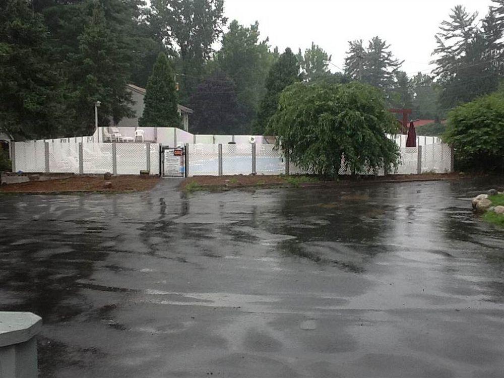 King Hendrick Motel And Suites Lake George Exterior photo