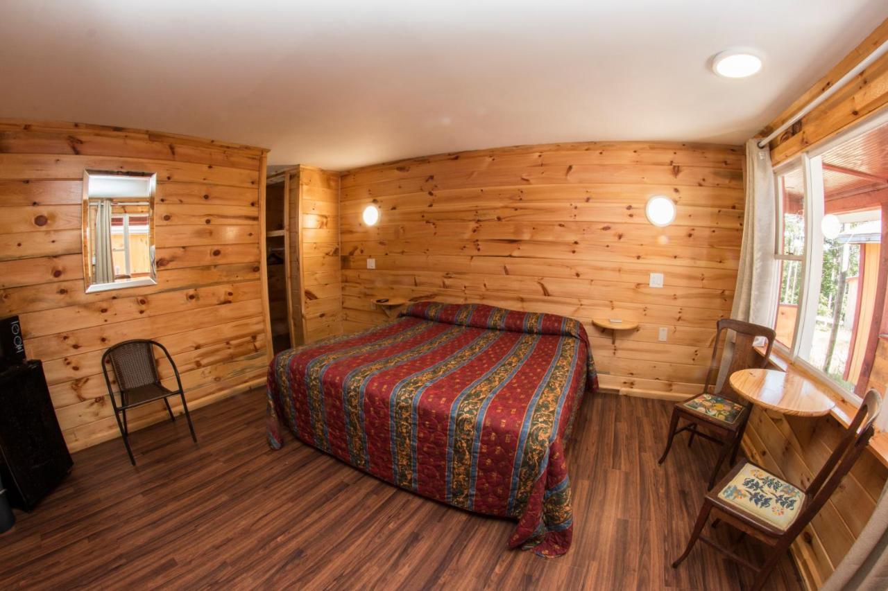 King Hendrick Motel And Suites Lake George Exterior photo