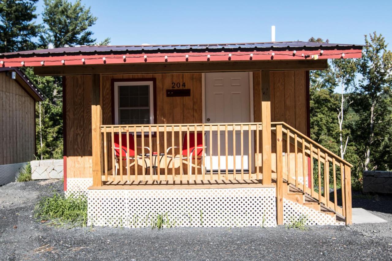 King Hendrick Motel And Suites Lake George Exterior photo